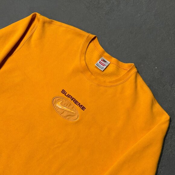 Nike sweatshirt - Picture 2 of 6